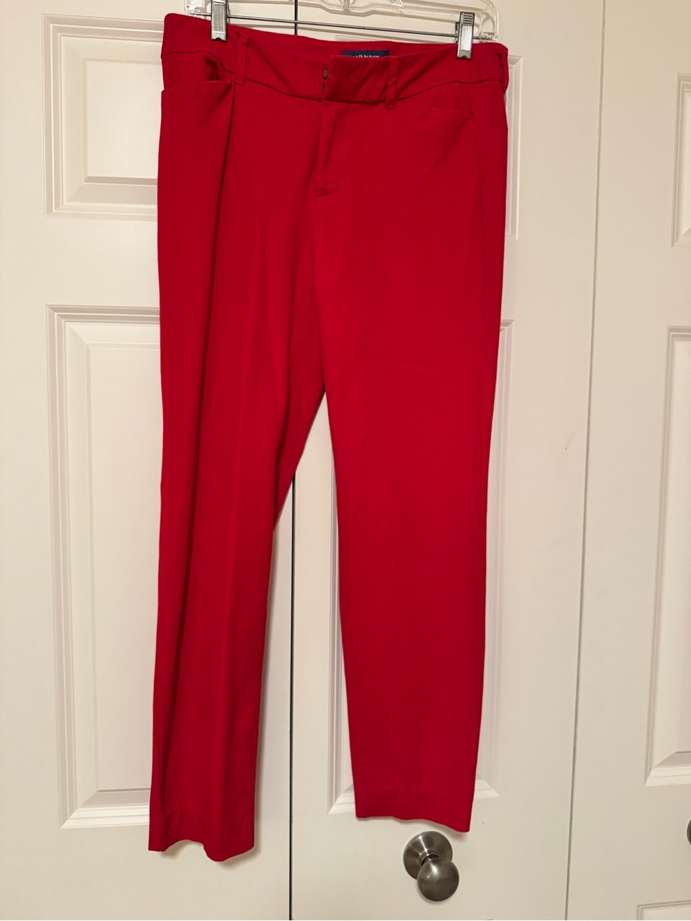 Old Navy Bright Red Women's Pixie Pants Mid Rise Size 8